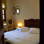Aleka's House Hotel 4*