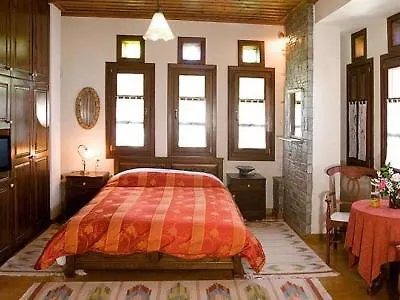 Aleka's House 4*